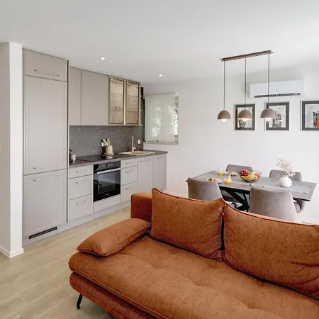 Olga - Lapad Apartment